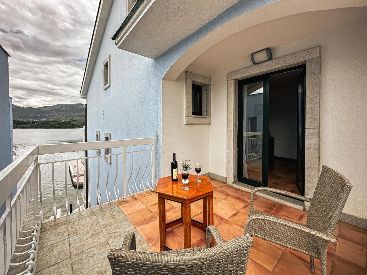 Apart-Hotel Villa Lav Nova Pec Екстер'єр фото